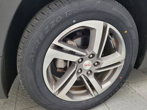Used 2019 GMC Terrain SLT w/ Preferred Package AWD/4WD image 31