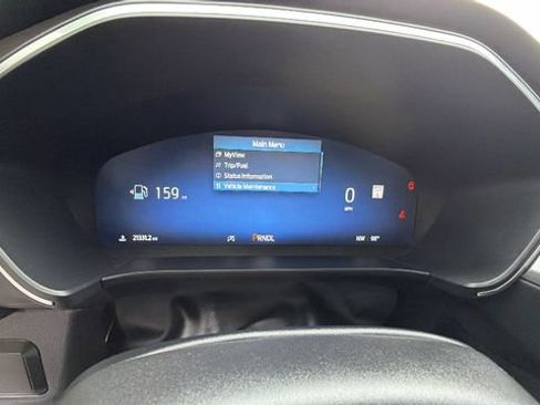 Certified 2024 Ford Escape Platinum AWD/4WD image 29