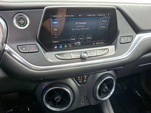 Used 2020 Chevrolet Blazer LT FWD image 14
