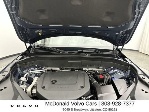 Certified 2023 Volvo XC90 B6 Core w/ Protection Package Premier AWD/4WD image 27