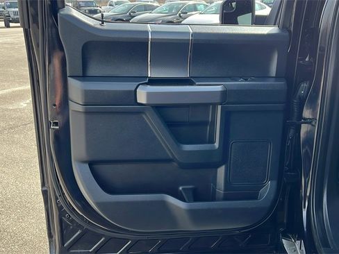 Used 2020 Ford F150 XLT w/ Equipment Group 302A Luxury image 27