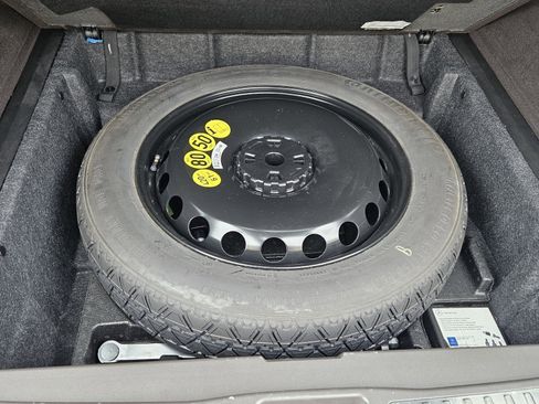 Used 2018 Mercedes-Benz GLE 43 AMG 4MATIC image 16