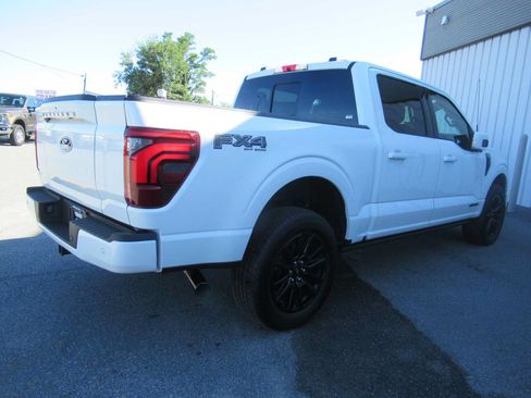 Used 2025 Ford F150 Platinum w/ Equipment Group 702A High AWD/4WD image 5