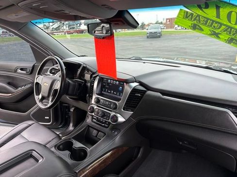 Used 2019 Chevrolet Tahoe LT w/ LT Signature Package AWD/4WD image 41