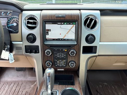 Used 2014 Ford F150 Lariat w/ Lariat Chrome Package AWD/4WD image 24