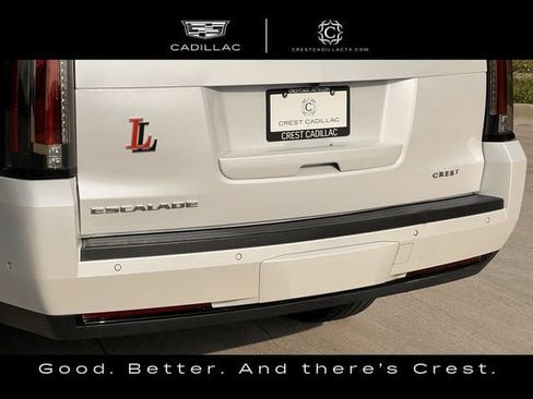 Used 2017 Cadillac Escalade ESV 2WD image 6
