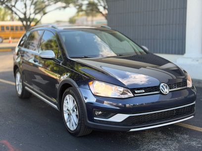 Used 2017 Volkswagen Golf Alltrack S