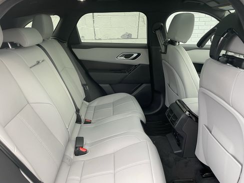 New 2026 Land Rover Range Rover Velar Dynamic SE image 31