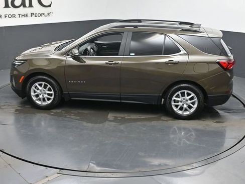 Used 2024 Chevrolet Equinox LT FWD image 42