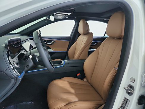 Certified 2026 Mercedes-Benz E 350 4MATIC Sedan image 17