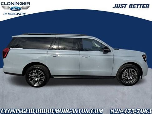 New 2025 Ford Expedition Max Active image 12