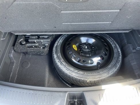 Used 2023 Buick Encore GX Essence w/ Experience Buick Package image 22