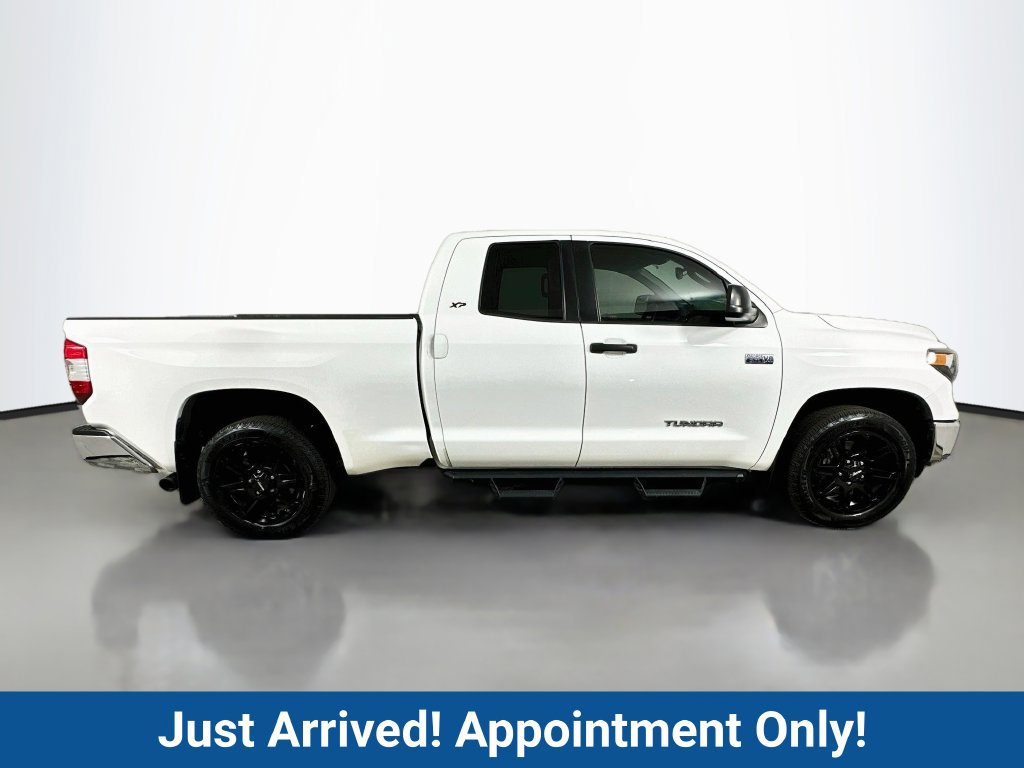 Used 2021 Toyota Tundra SR5 w/ SR5 Upgrade Package RWD image 5