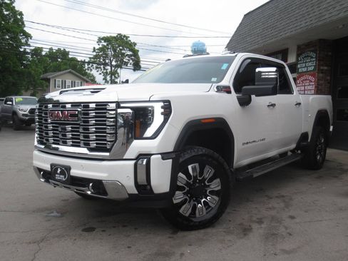 Used 2025 GMC Sierra 2500 Denali w/ Denali Reserve Package AWD/4WD image 41