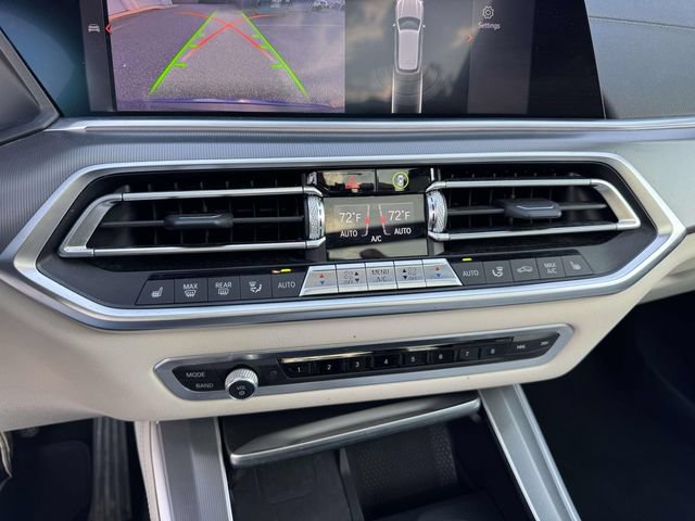 Used 2020 BMW X5 xDrive50i w/ Premium Package AWD/4WD image 38