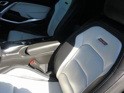 Used 2022 Chevrolet Camaro SS image 4