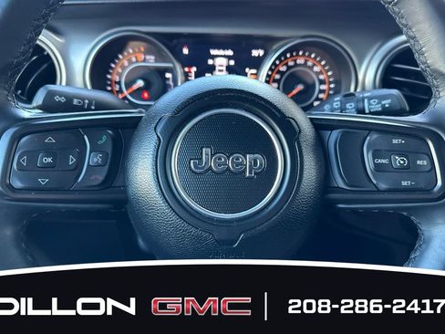 Used 2022 Jeep Wrangler Unlimited Sport AWD/4WD image 24