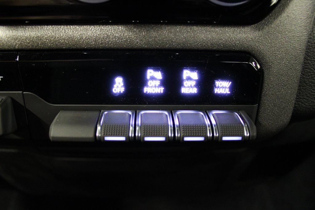 New 2026 RAM 1500 Tradesman AWD/4WD image 23