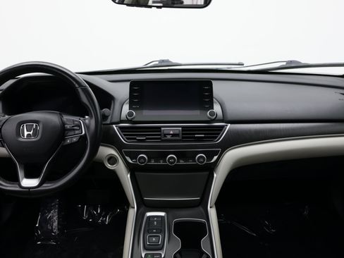 Used 2021 Honda Accord EX-L image 31