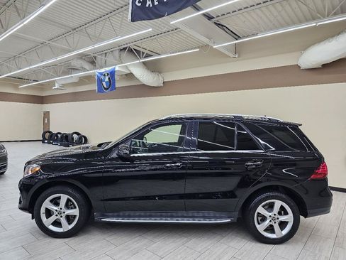 Used 2018 Mercedes-Benz GLE 350 w/ Premium 1 Package image 9