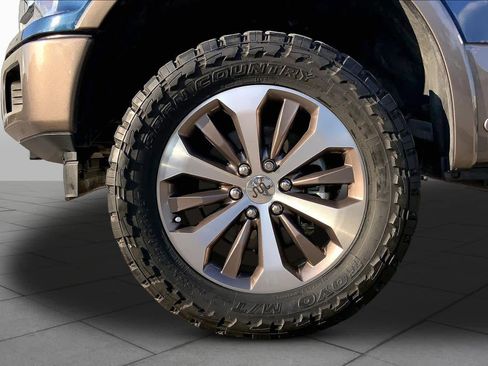 Used 2019 Ford F150 King Ranch w/ Equipment Group 601A Luxury AWD/4WD image 11