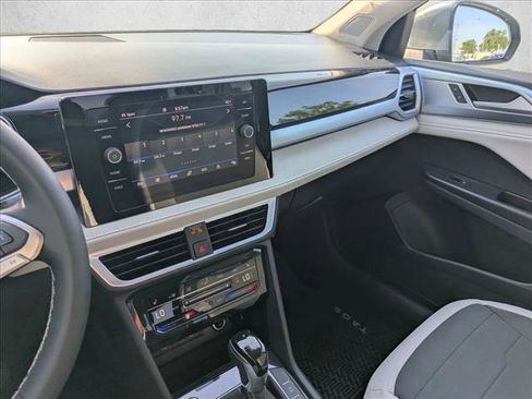 New 2026 Volkswagen Taos SE AWD/4WD image 13