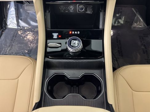 New 2025 Jeep Grand Cherokee L Limited image 26