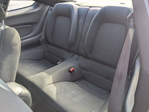 Used 2018 Ford Mustang Coupe image 16