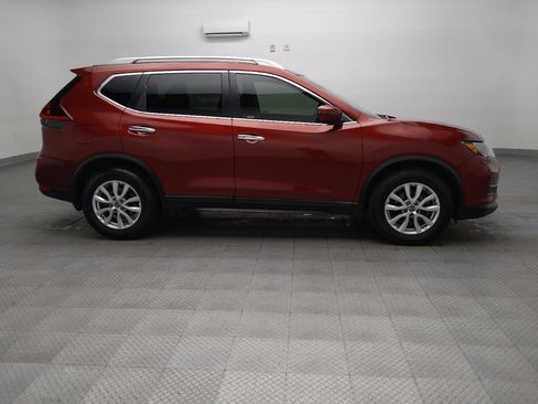 Used 2020 Nissan Rogue SV FWD image 11