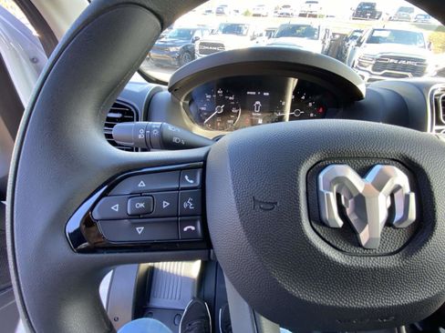 Used 2025 RAM ProMaster 2500 image 14