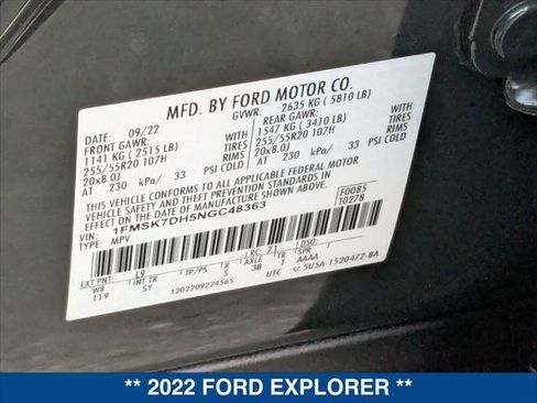 Certified 2022 Ford Explorer XLT w/ Equipment Group 202A image 26