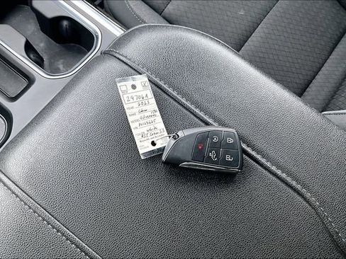 Used 2023 Chevrolet Silverado 1500 RST w/ Convenience Package II image 9