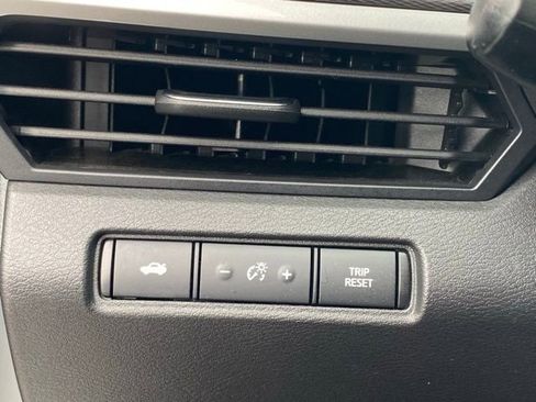 Certified 2024 Nissan Altima 2.5 SR image 27