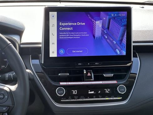 Used 2026 Toyota Corolla Cross XLE image 12