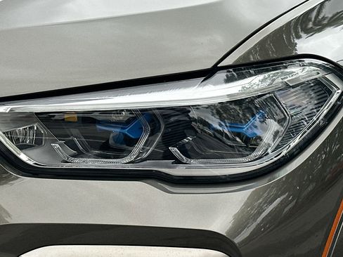 Used 2020 BMW X6 M50i image 37