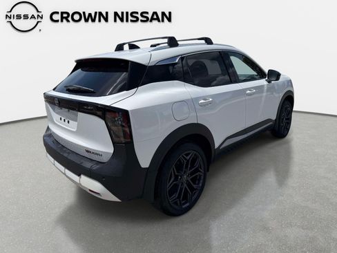 Certified 2026 Nissan Kicks SR w/ SR Premium Package AWD/4WD image 7