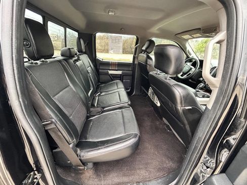 Used 2016 Ford F150 Lariat image 14