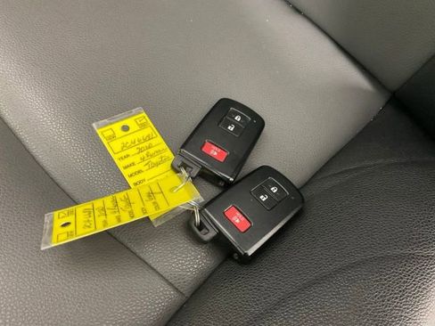 Used 2020 Toyota 4Runner SR5 Premium w/ Moonroof Package image 53