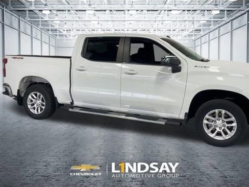 Used 2023 Chevrolet Silverado 1500 LT image 3