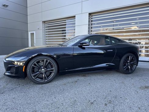 New 2024 Jaguar F-TYPE R image 3