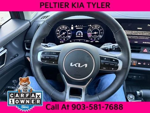 Used 2025 Kia Sportage SX image 20
