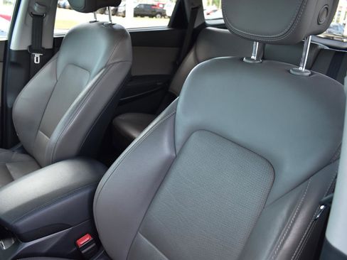 Used 2018 Hyundai Santa Fe SE w/ SE Premium Package 02 image 28