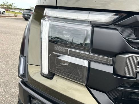 Used 2025 Ford F150 Raptor AWD/4WD image 33