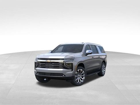 New 2026 Chevrolet Suburban Premier w/ Sun And Tow Package AWD/4WD image 8