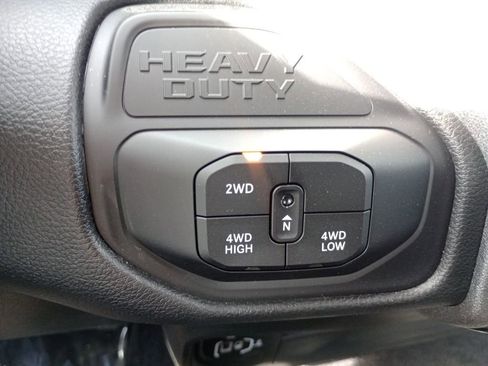 New 2026 RAM 2500 Tradesman AWD/4WD image 21