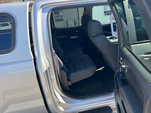 Used 2017 Chevrolet Silverado 1500 LT w/ All Star Edition AWD/4WD image 6