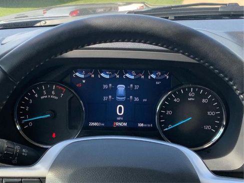 Certified 2023 Ford Expedition XLT image 17