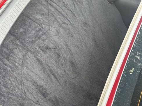 Used 2025 Toyota Corolla LE image 29