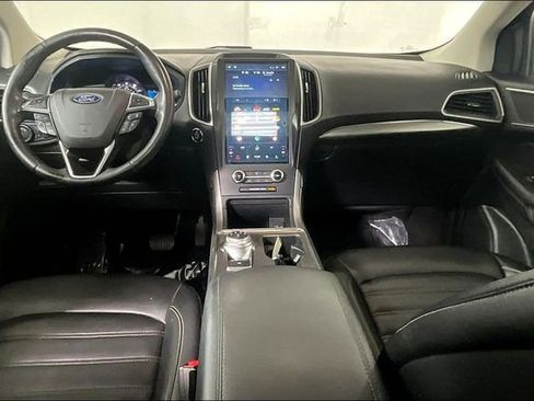 Used 2022 Ford Edge SEL w/ Convenience Package image 15