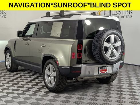 Used 2023 Land Rover Defender 110 SE AWD/4WD image 5